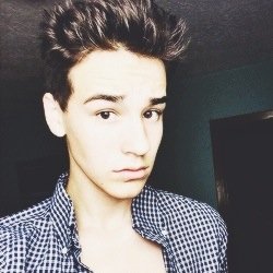 Jacob is my everything, hurt him and ill cut u!   0/12