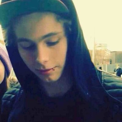 backup account for @luke5sos, I'm IN a band sometimes we do crazy shit I
