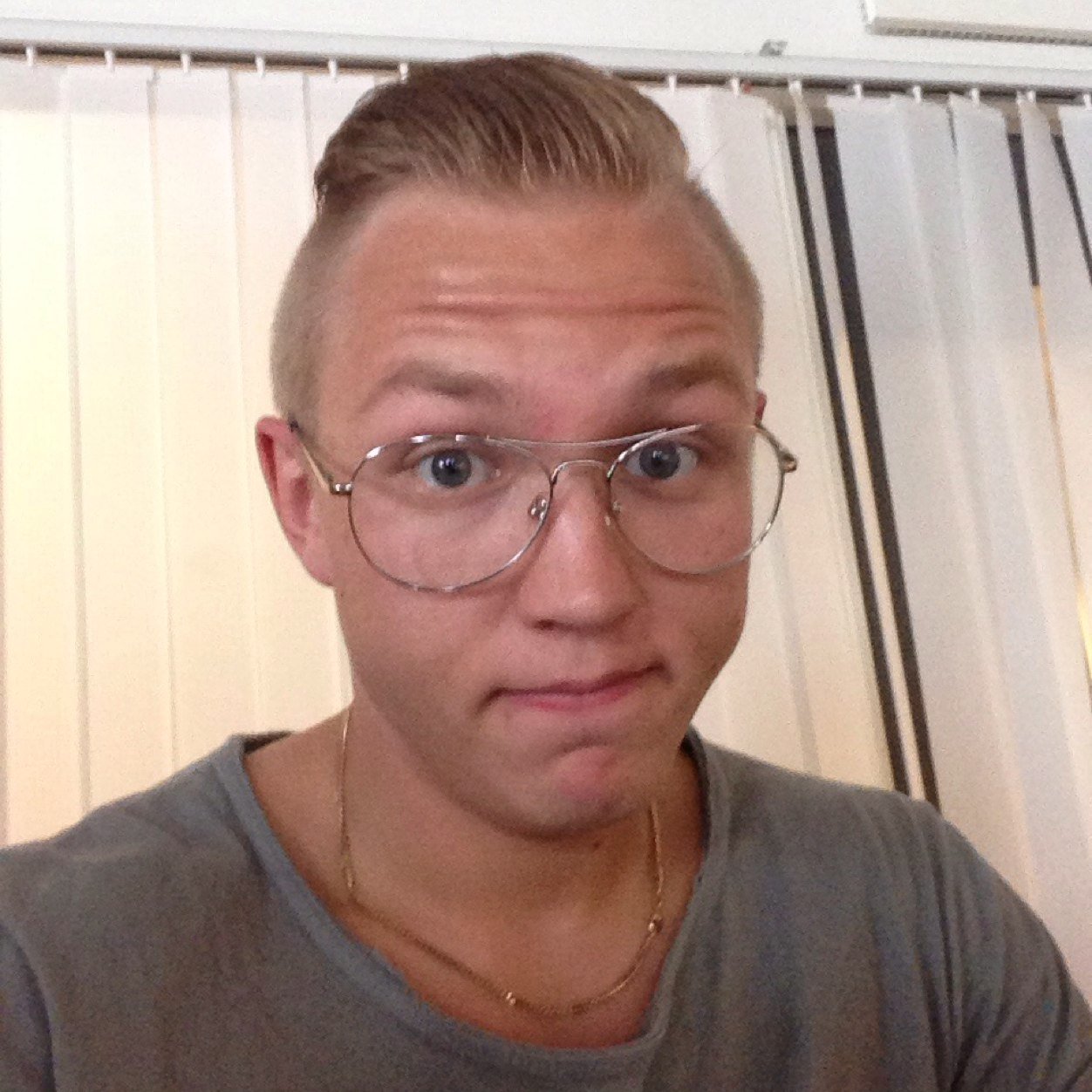 GabrielHenriks's profile picture. Jobbar med rekrytering och projektledning.Faschineras av kommunikation! Rostar mitt eget kaffe!