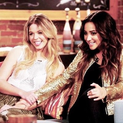 Emison411's profile picture. Emison is endgame, end of story. Follow & ill follow back✌