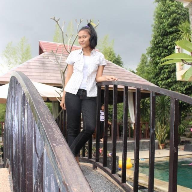 Heny Hariany | 170498 | Enjoy with My Acc | Mention for Follback | Jakiabid