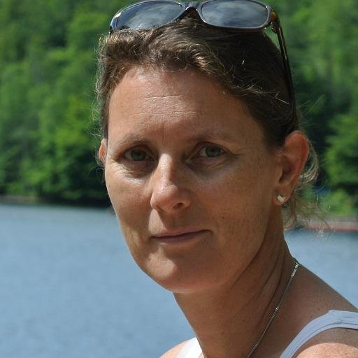 AnnekeDoingoood's profile picture. Coördinator Vrijwilligerswerk Afrika | Project sponsoring | Safari | Tanzania | Oeganda | Malawi | Hardlopen | Resultaat gericht | Mens gericht | Genieten