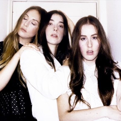 @HAIMtheband @babyhaim and @jizziemcguire /not affilated with the band