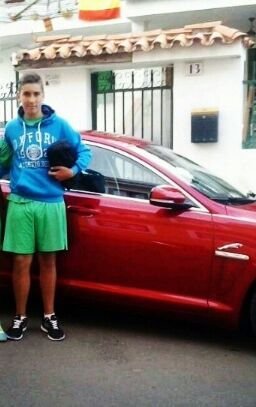 2d964ee1461647e's profile picture. viviendo la vida desde 1998 en teror (Gran canaria)