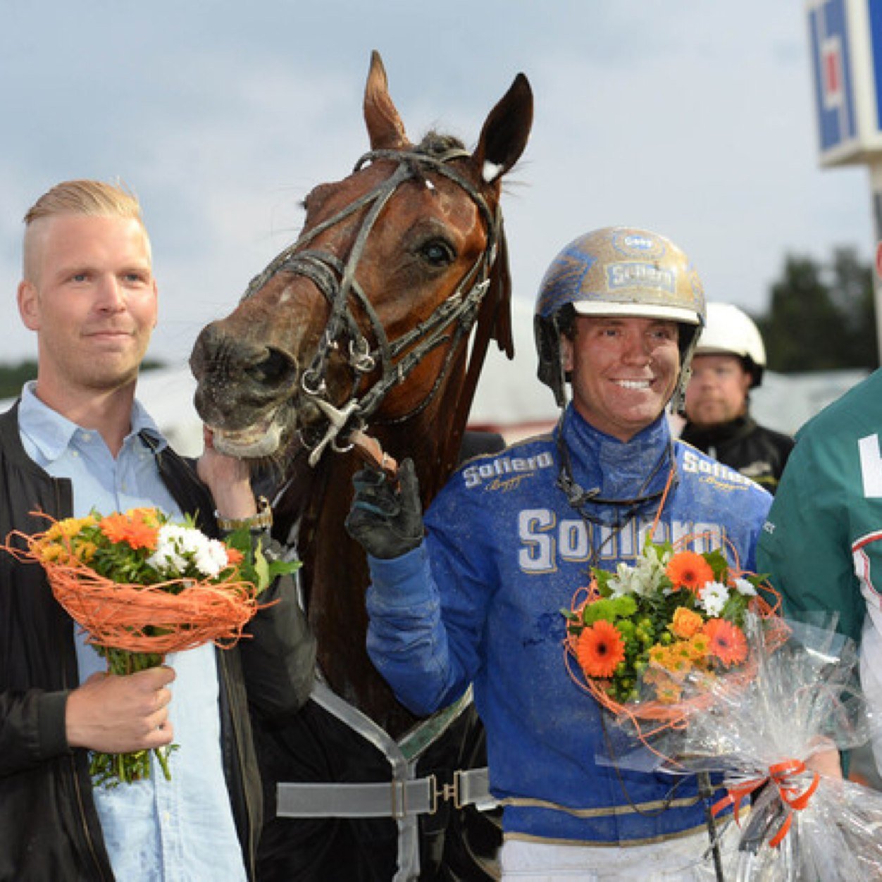 HK Country ,IFK Skövde, SG Flensburg handewitt , FC Barcelona, Aalborg , THW Kiel, Melsungen, Bjerringbro-Silkeborg. Hästägare/Spelare/Uppfödare🐴
