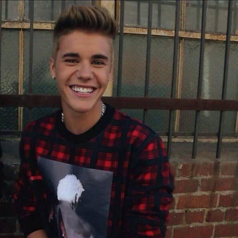 Dear God, Justin Bieber will once follow me, okey? Please and much love. I love you God. AMEN Jessica Jarrell follow me 2.1.2014