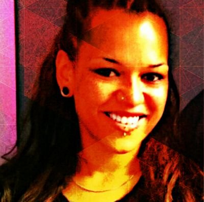 annequeengrck's profile picture. 