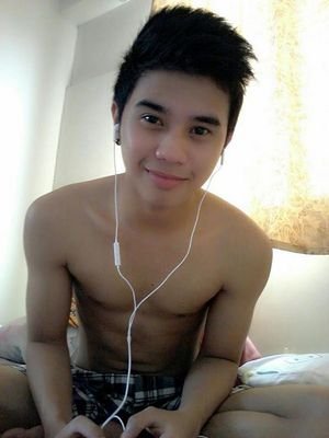 ZalazarZander's profile picture. Photographer, Student, Business Minded, Friendly, Music Lover, Movie Goer and a Lover