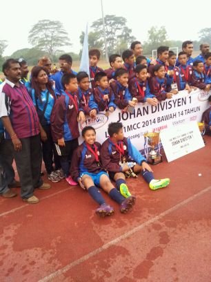 VICTORIA INSTITUTION 14-18       Wc:Qarinidlan_17