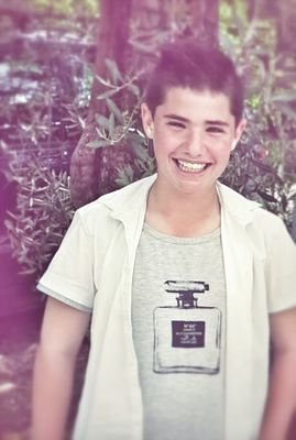 Pikkiose's profile picture. Soltanto credendo in quello che sei,potrai diventare ciò che vuoi......Amo il calcio!!!!