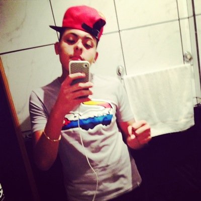 Queria saber voar pra lá do alto poder ver você, te ver sorrir, te ver sonhar...