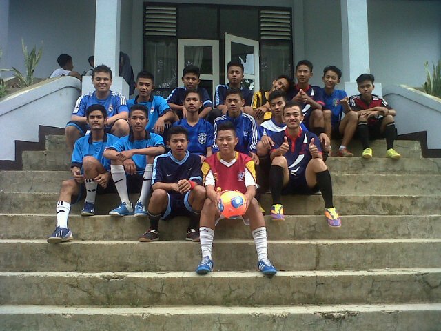 Official account of Futsal 'n Soccer SMA N 1 Cigudeg Kab. Bogor.