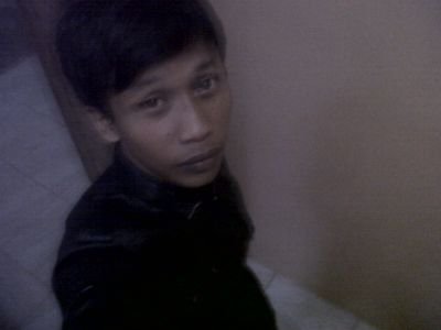 alika_stia's profile picture. Semangat bekerja keras..terima kasih ya allah kau sempurnakan hidupku dengan anak dan istri ku