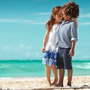 summersong123's profile picture. みんなでアガれる！ 爽快感！ 癒される♪ 懐かし夏ウタ 定番の夏ウタ マイナーな夏ウタ ジャンル問わず紹介していきます。 好きな曲、気にいった曲はリツイートお願いします。