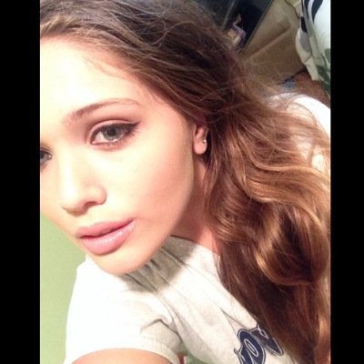 anything that you can do, Lana Del Rey can do it better - Since 2009, bitches - ☯ if ur not a member of 5sos, why are you here? ☯ - don't judge me, follow me