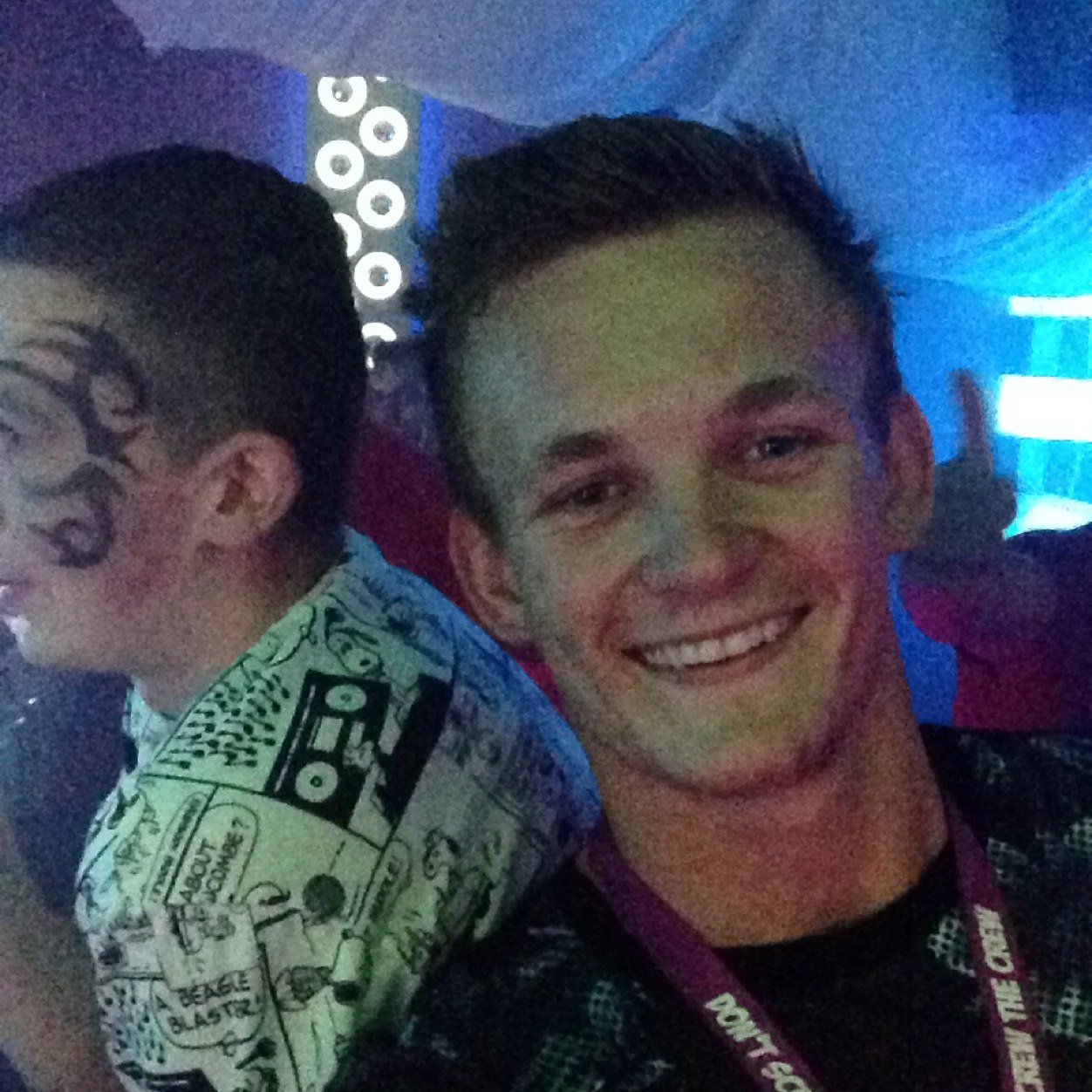 19, swansea
Sunnybeach room 2 rep for the season 14/15