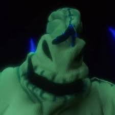 ¡Soy Mr. Oogie Boogie! Aunque no juego limpio, me gusta apostar. Es más emocionante, hay que reconocer, cuando hay vidas humanas en las apuestas que jugué.