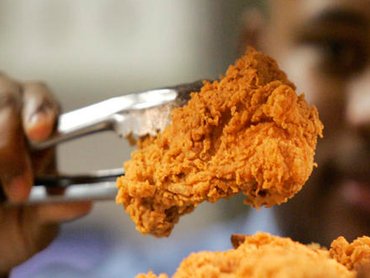 ubchicken's profile picture. A Tuesday night fried chicken pop-up @theresidencesf by the folks behind @thewesburger