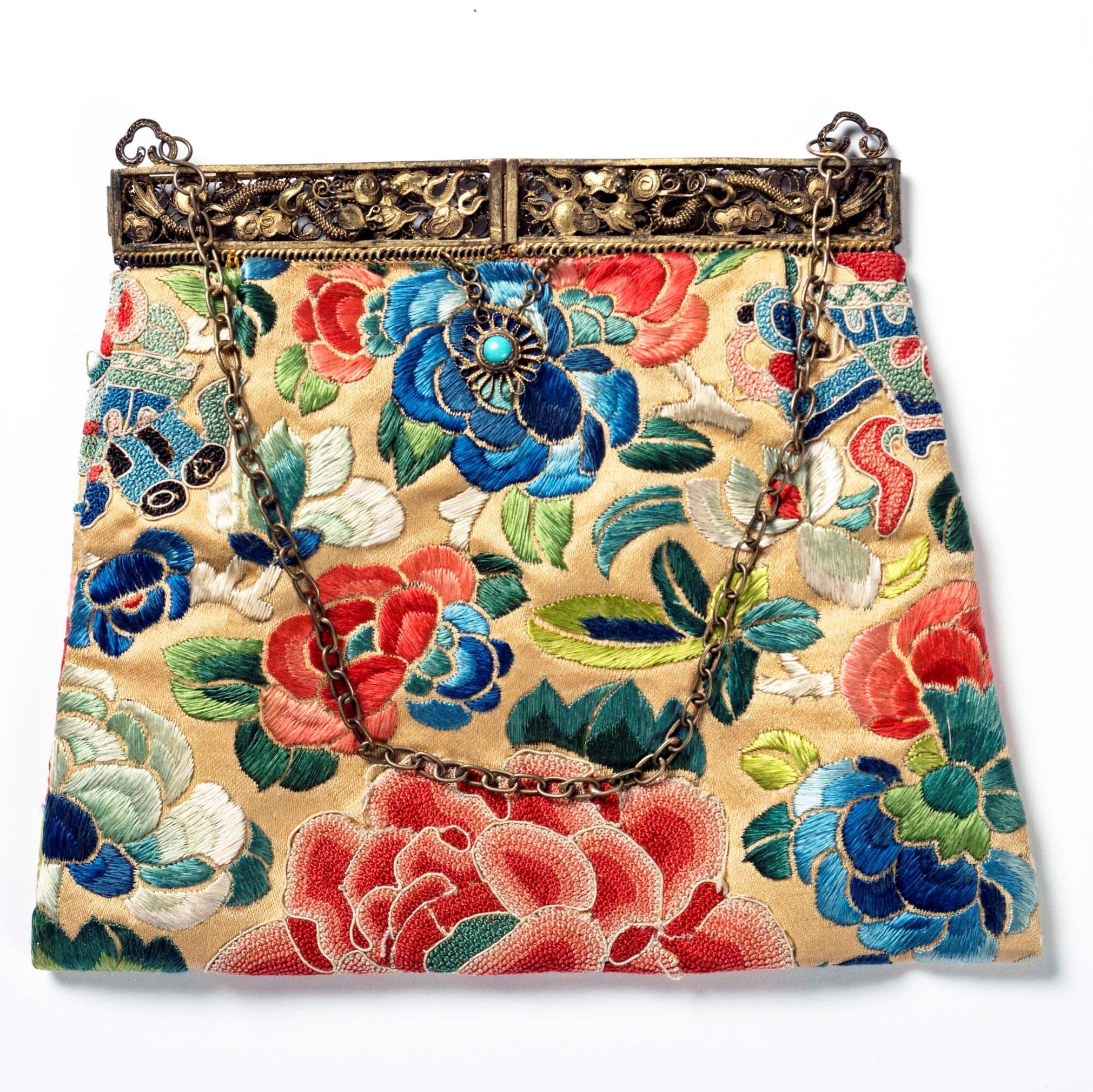 A national juried exhibition of fibre art works inspired by a selection of 6 historical pieces from the museum’s extensive collection of textile artifacts.