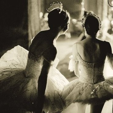 Twitter destinado a todas as meninas bailarinas. Não é somente sobre o ballet, mas também como jazz ou qualquer outro tipo de dança que aqueça o coração.