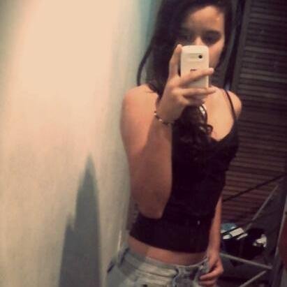 Sigueme&TeSigo! ♥ Chiica SenCilla
AmO la Musica&Vivo en mii propio Mundoo...:D Todo Lo Puedo En Cristo que me fortalece..