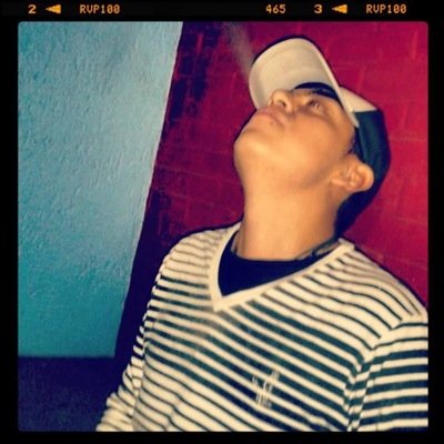 littleluiigi's profile picture. ╬..Pensando dos cosas mas importantes.. en mi novia☺☻, y en la vida pues hay que vivirla al dia pues en un segundo puede acabar  ♥___/\_/\_/\________.