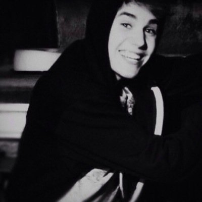 @JustinBieber lap dances on me