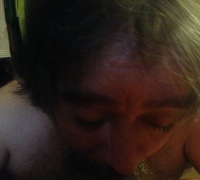Site 4 adults (18+). I'm Latino, sub, open-minded, usually looking ... I suck.  --- Buen mamon.