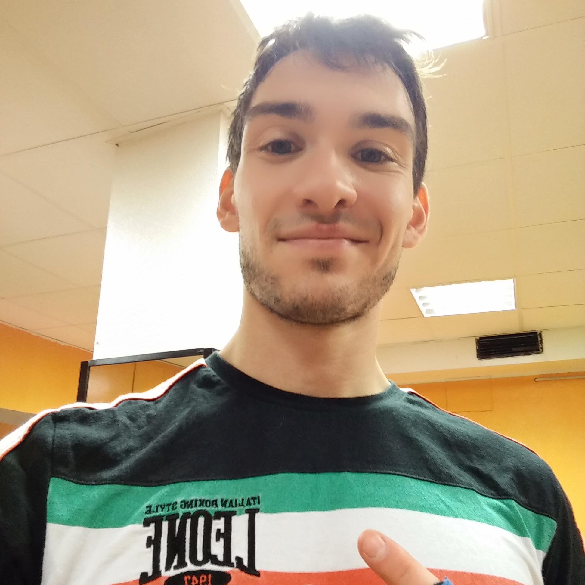 Great fan of Internazionale FC Milan, interested in photography and in many sports. Studying Enviromental Sciences in Milan.