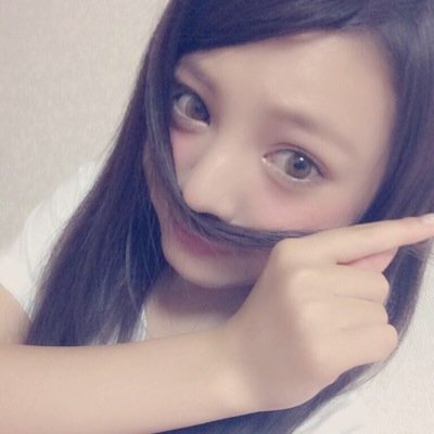 Hello!!!!!my nawe is AyameKurihara.
japan×America follow me:)