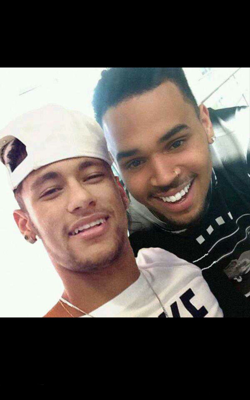 BREEZY LOVER! Crazzzy about FOOD....#Chris Brown♡♥ #Neymar Jr♥♡;)