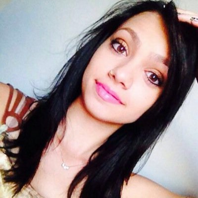 insta: gabbsgomees