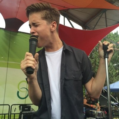 Ryan's our sunlight, He's our everything's gonna be alright, He's the only thing we need in our life #TeamBeatty