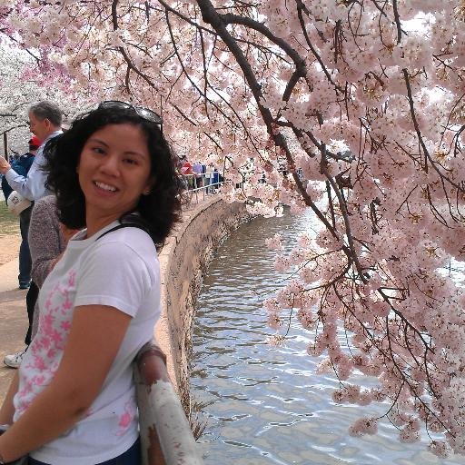 RPCV Thailand 2015-2017. MPH. Filipina. Museum lover. Bookworm. Bibliophile. New Englander. East Coast girl. 🍉