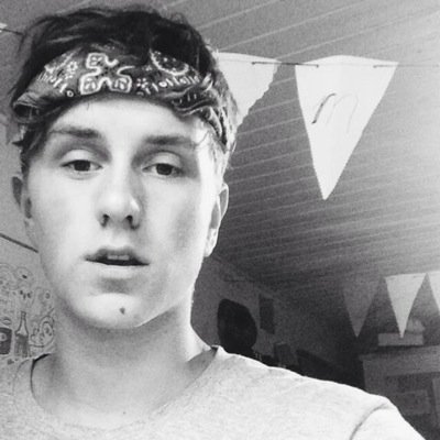 congrats Alex followed you bc he loves you