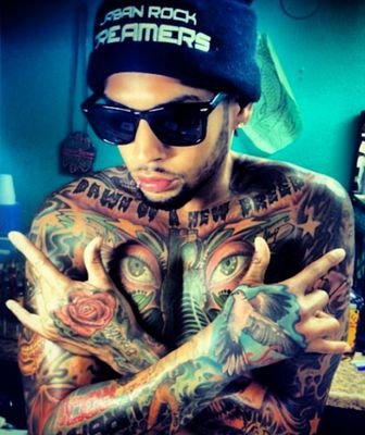 sameguy2014's profile picture. just a normal person... follow me will return the favor