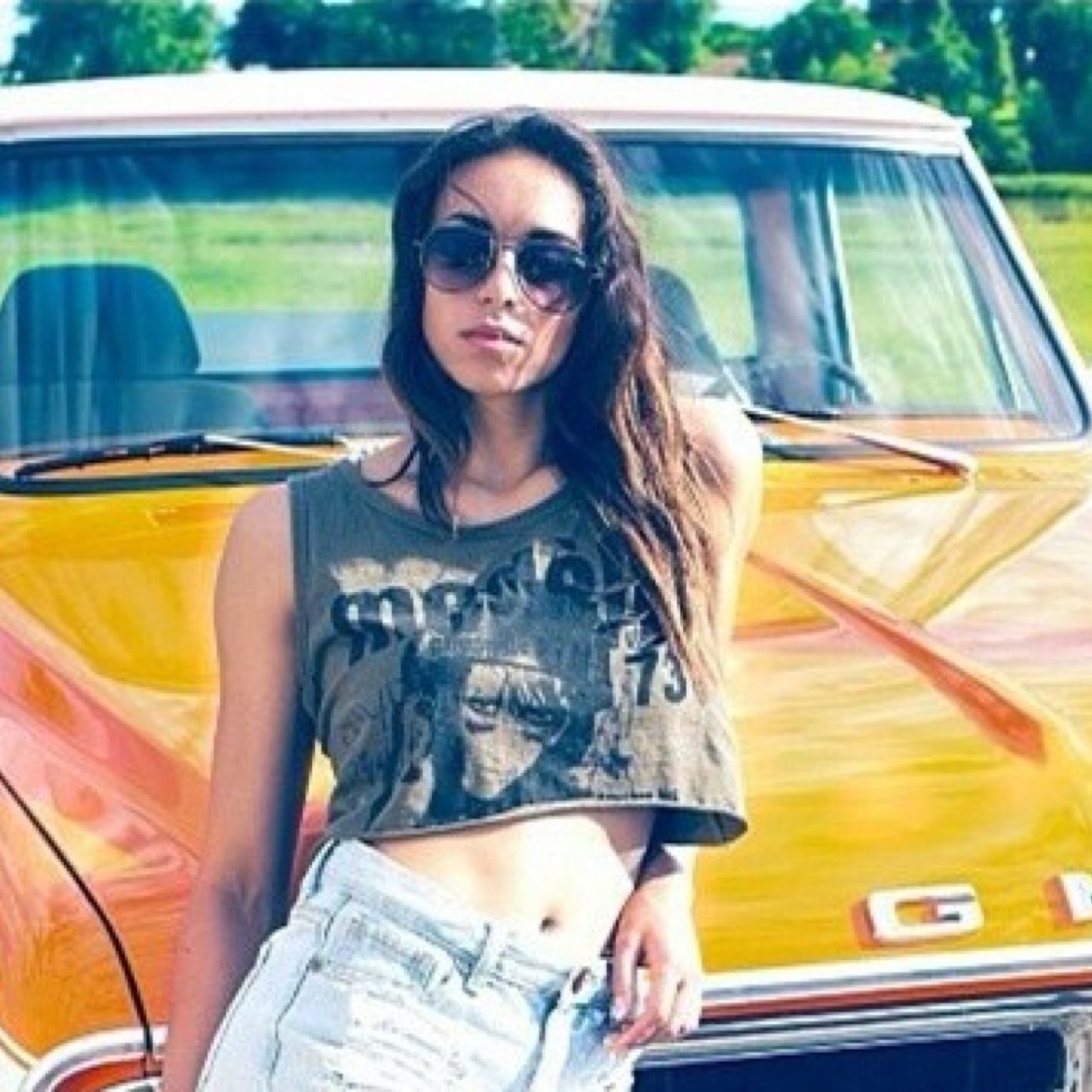 Jessica Fontes wears leggings and mocassins, so i wear leggings and mocassins 
Model in the making 
#1 fan page