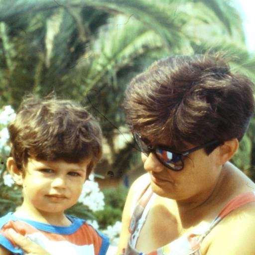 rennymilf's profile picture. SE IL SOLE BACIA I BELLI...CHI SONO IO PER RIFIUTARLO??? ❤️