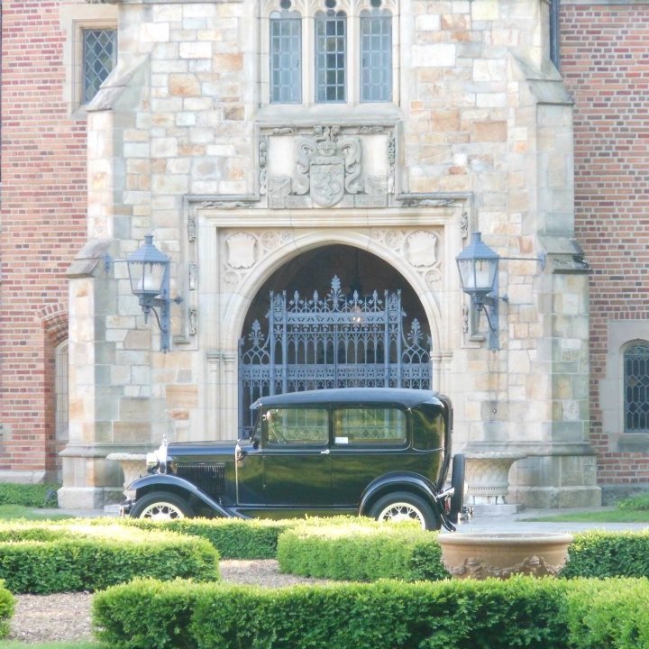 mbhsoutreach's profile picture. Sharing Meadow Brook Hall with OU students! Keep up to date on happenings and events here!