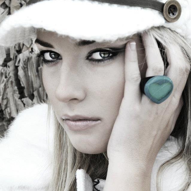 IZAIA is known for bringing the most unique clothes, shoes and accesories to your wardrobe. Great gift for everyone even yourself