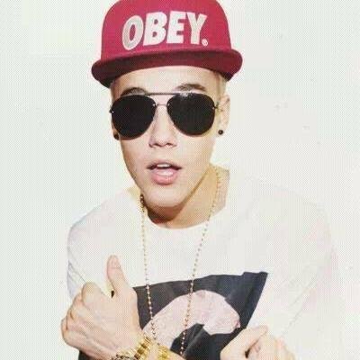 my life is justin and ariana love you with all my heart I do not care what they say I'm proud to be a belieber and arianator * - *