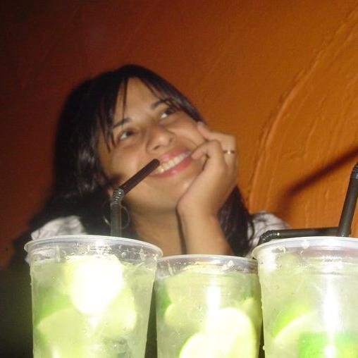 Disfruto de dejar volar mi imaginacion y de tener a quien mas me importa en el mundo a mi lado.