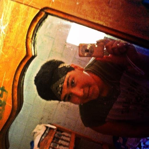 ME GUSTA JODER MUCHO  ME GUSTA BASILAR
SOY BUENA ONDA  siganme y los voy a seguir