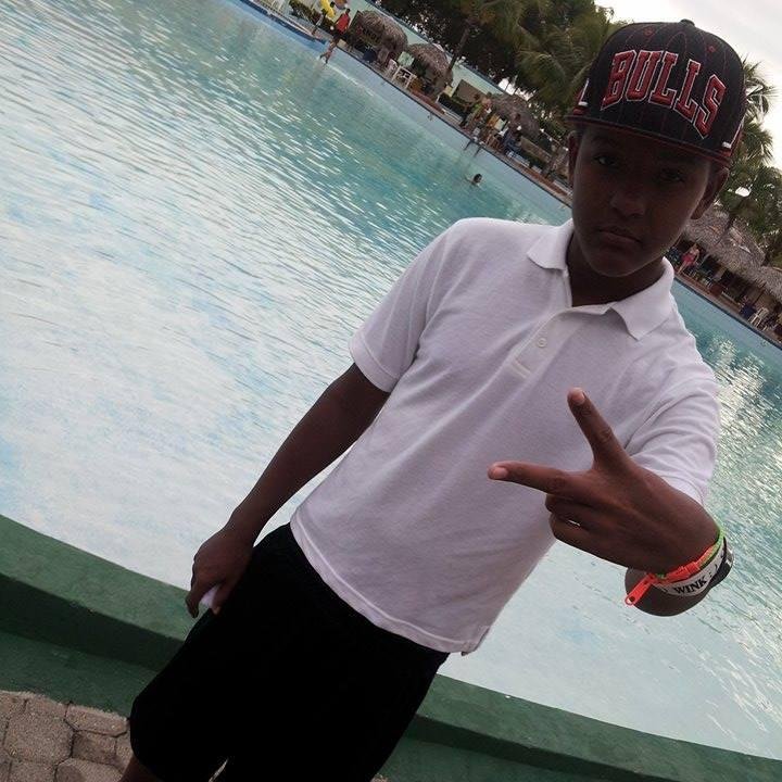 Dios Ante Todos- Full Corita- Si Me kiere Ber Be Un DomingO A AguaSplash Mi Brother @MaiicOlMena-  100%DominicanO- Fans De #Arcangel