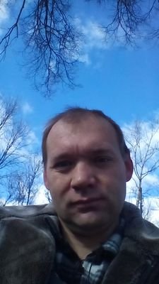 От старых друзей весточки нет, грустно.
А с Твиттера от новостей - пусто...