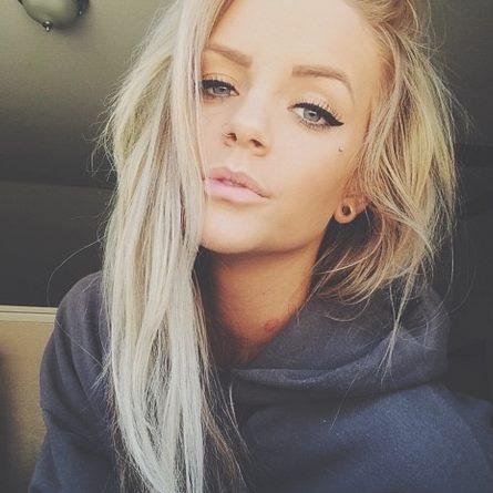 Follow my main account @sexanddrugsx (Backup)
