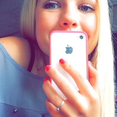 we love you beauty! dikke kus Stell en Laarr xoxoxo