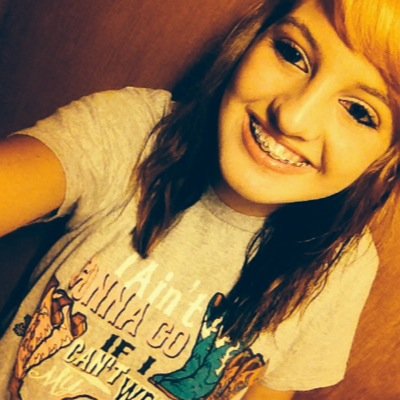 Cassie Nagel -HATE DRAMA- •Jake Miller's the idol & hero❤️• Cowgirl❤️Football Manager, Softball⚾️Best friend Shandi •Freshmen, 2016•