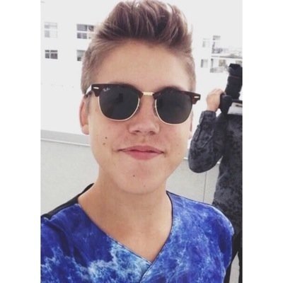Heres your free follow, please follow @_whyespinosa