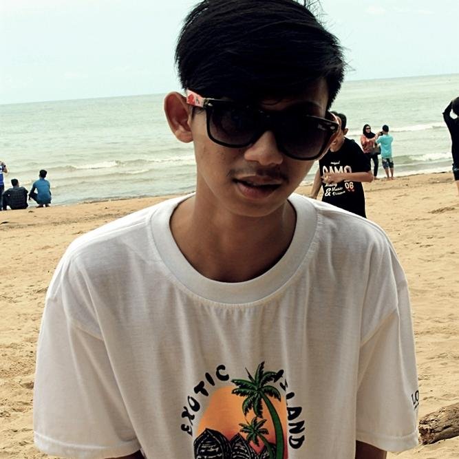 Fitriansyahhhh's profile picture. @bearbrain_Band | BMI |